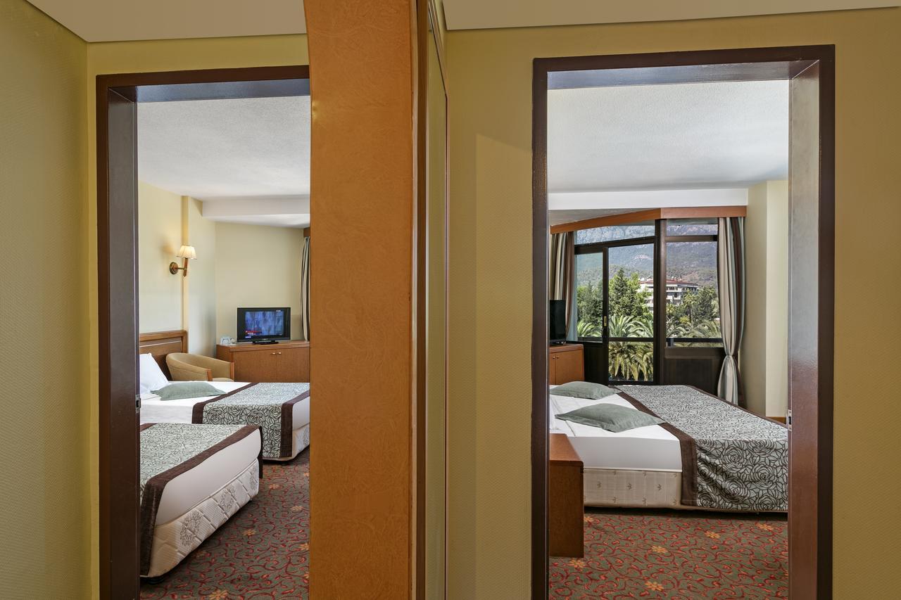 Oezkaymak Marina Hotel - Ultra All Inklusive Kemer Exteriér fotografie